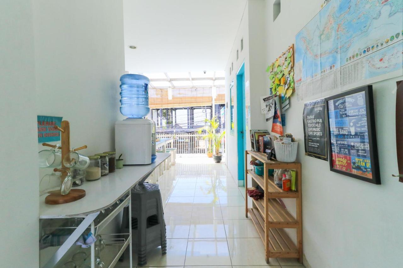 The Ruum Hostel Canggu Ngoại thất bức ảnh